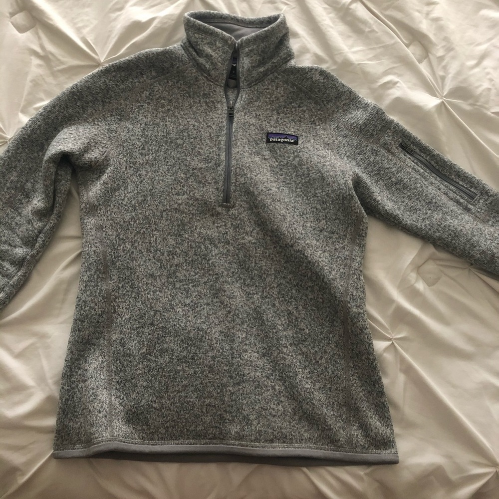 Grey Patagonia Fleece Quarter Zip (Size SM)